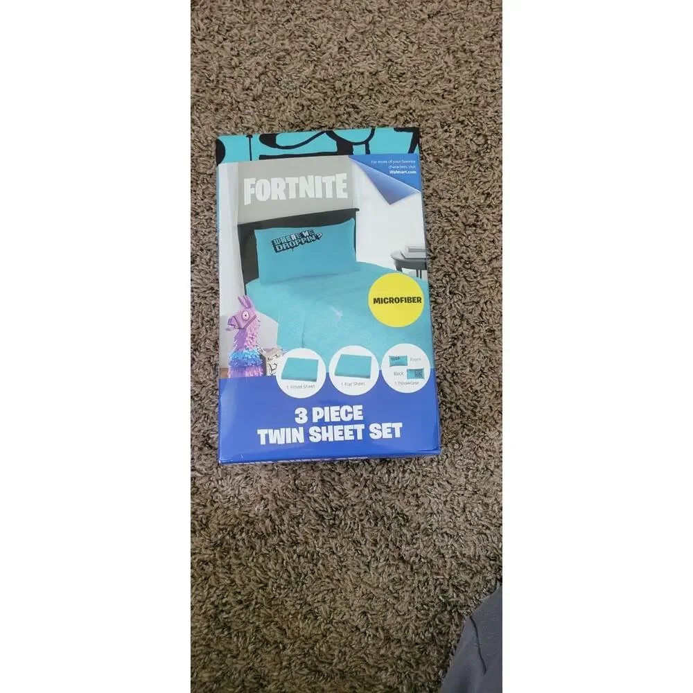 FORTNITE 3pc Microfiber Twin Sheet Set! 1 Fitted, 1 Flat Sheet & 1 Pillowcase